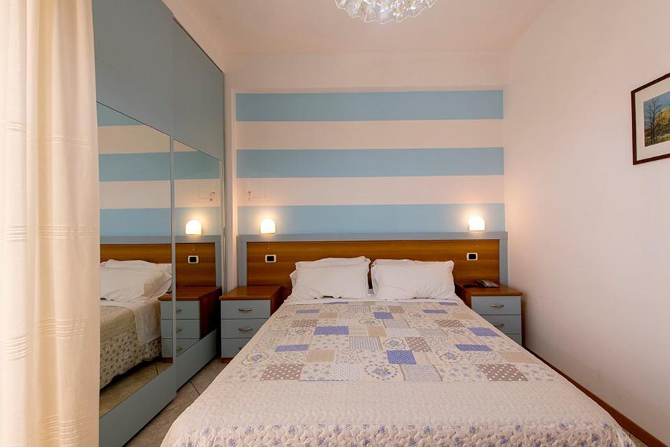 Hotel Le Soleil San Benedetto del Tronto Exterior photo